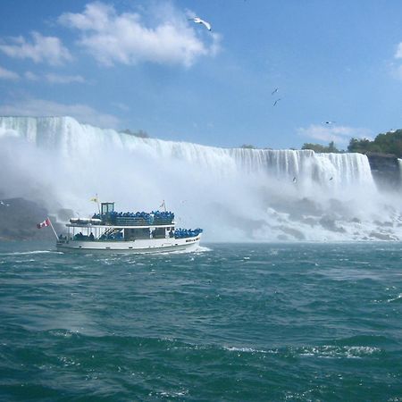 Wanderfalls Guesthouse & Hostel Niagarawatervallen Buitenkant foto